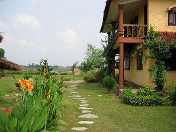 Bhanjyang Village Lodge Похара Екстериор снимка